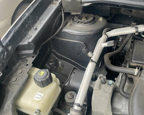 Серый Ниссан Кашкай, объемом двигателя 1.6 л и пробегом 195 тыс. км за 10600 $, фото 24 на Automoto.ua