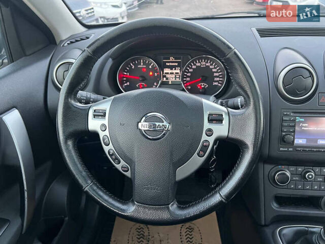 Серый Ниссан Кашкай, объемом двигателя 1.5 л и пробегом 216 тыс. км за 10500 $, фото 10 на Automoto.ua
