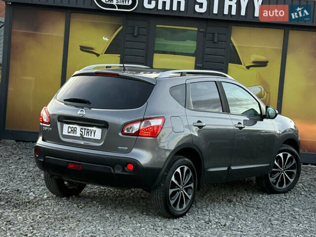 Сірий Ніссан Кашкай, об'ємом двигуна 1.6 л та пробігом 250 тис. км за 10700 $, фото 22 на Automoto.ua