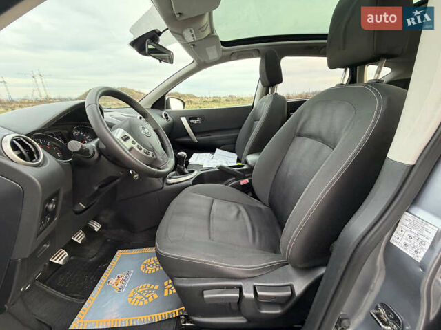 Сірий Ніссан Кашкай, об'ємом двигуна 1.6 л та пробігом 185 тис. км за 11799 $, фото 25 на Automoto.ua