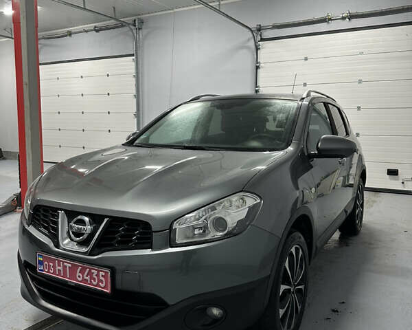 Серый Ниссан Кашкай, объемом двигателя 1.6 л и пробегом 167 тыс. км за 10750 $, фото 7 на Automoto.ua
