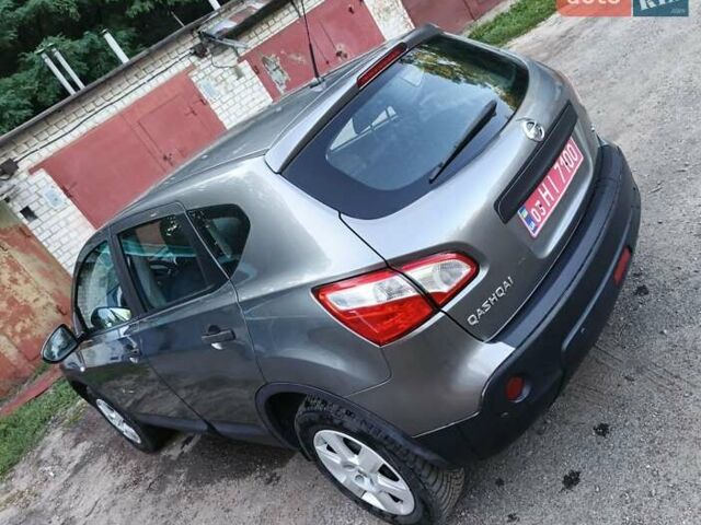 Сірий Ніссан Кашкай, об'ємом двигуна 1.5 л та пробігом 225 тис. км за 9500 $, фото 12 на Automoto.ua