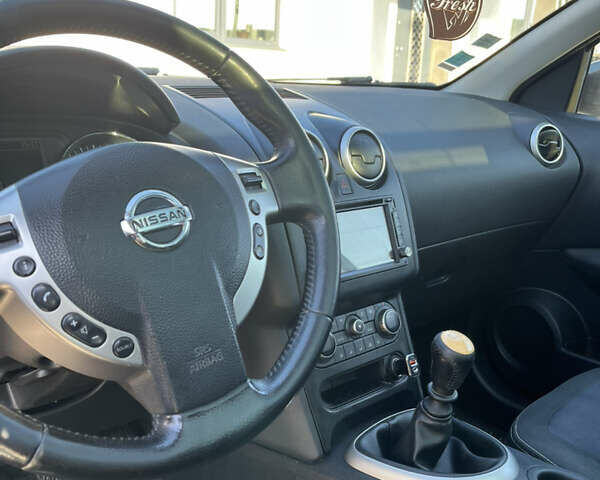 Сірий Ніссан Кашкай, об'ємом двигуна 1.5 л та пробігом 259 тис. км за 10300 $, фото 13 на Automoto.ua