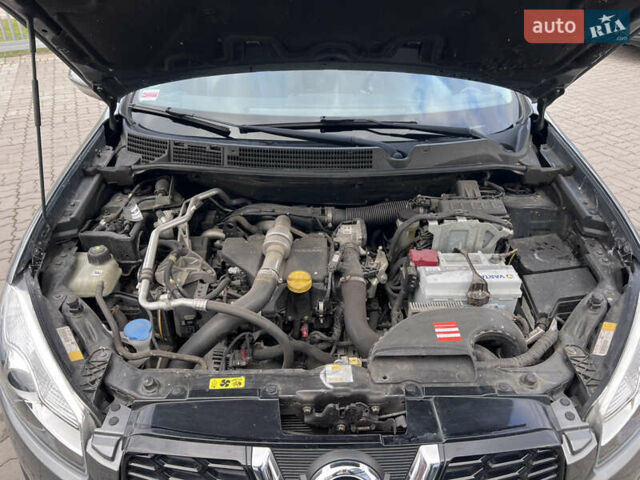 Сірий Ніссан Кашкай, об'ємом двигуна 1.5 л та пробігом 120 тис. км за 11990 $, фото 43 на Automoto.ua