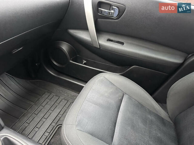 Сірий Ніссан Кашкай, об'ємом двигуна 0 л та пробігом 230 тис. км за 9900 $, фото 38 на Automoto.ua