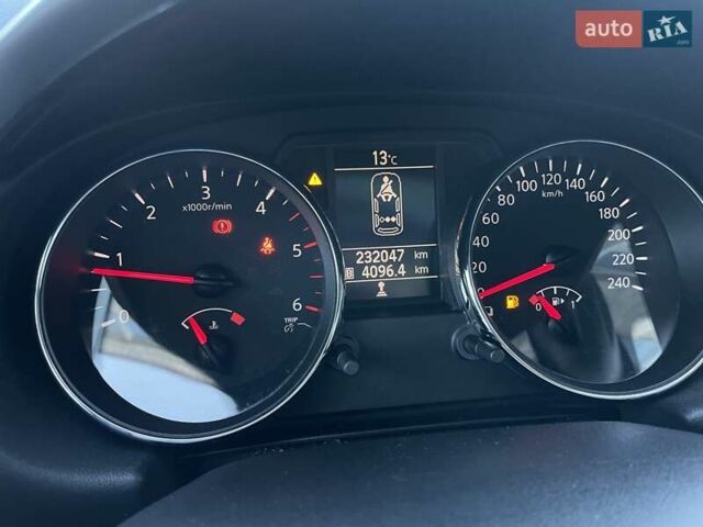 Серый Ниссан Кашкай, объемом двигателя 0 л и пробегом 232 тыс. км за 12200 $, фото 23 на Automoto.ua