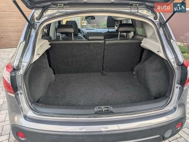 Серый Ниссан Кашкай, объемом двигателя 1.5 л и пробегом 201 тыс. км за 11200 $, фото 26 на Automoto.ua