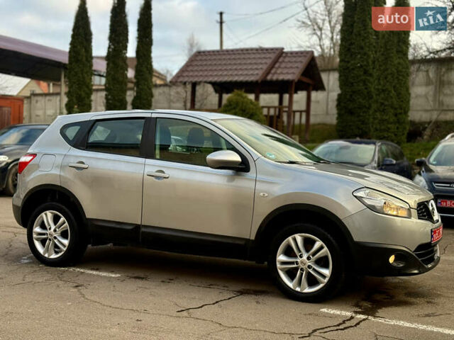 Серый Ниссан Кашкай, объемом двигателя 1.6 л и пробегом 183 тыс. км за 8999 $, фото 3 на Automoto.ua