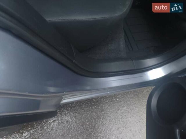 Серый Ниссан Кашкай, объемом двигателя 1.6 л и пробегом 213 тыс. км за 9950 $, фото 42 на Automoto.ua
