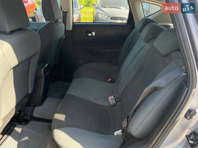 Серый Ниссан Кашкай, объемом двигателя 1.6 л и пробегом 144 тыс. км за 10990 $, фото 29 на Automoto.ua