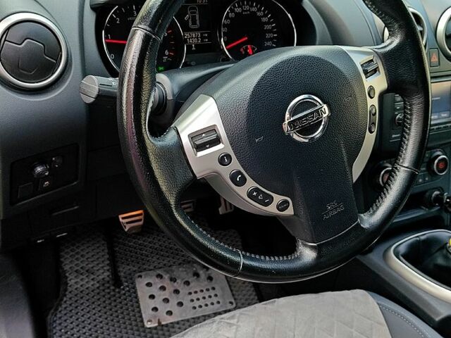 Ніссан Кашкай 2011 у Маневичах на Automoto.ua Сірий Ніссан Кашкай, об'ємом двигуна 1.5 л та пробігом 258 тис. км за 9800 $, фото 7 на Automoto.ua