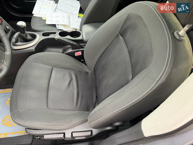 Сірий Ніссан Кашкай, об'ємом двигуна 1.6 л та пробігом 185 тис. км за 11799 $, фото 44 на Automoto.ua