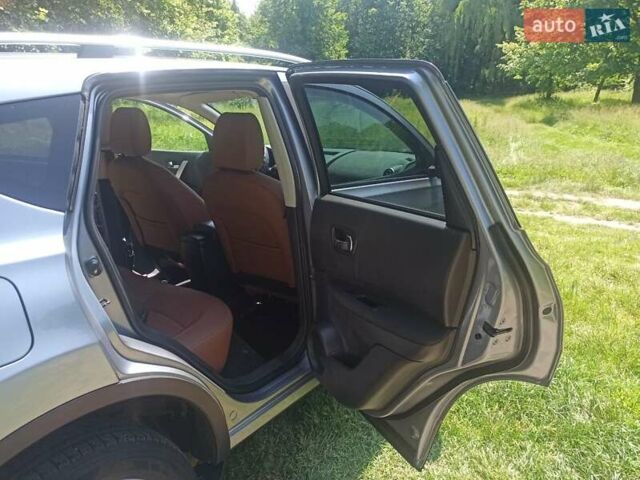 Серый Ниссан Кашкай, объемом двигателя 1.5 л и пробегом 256 тыс. км за 12350 $, фото 23 на Automoto.ua