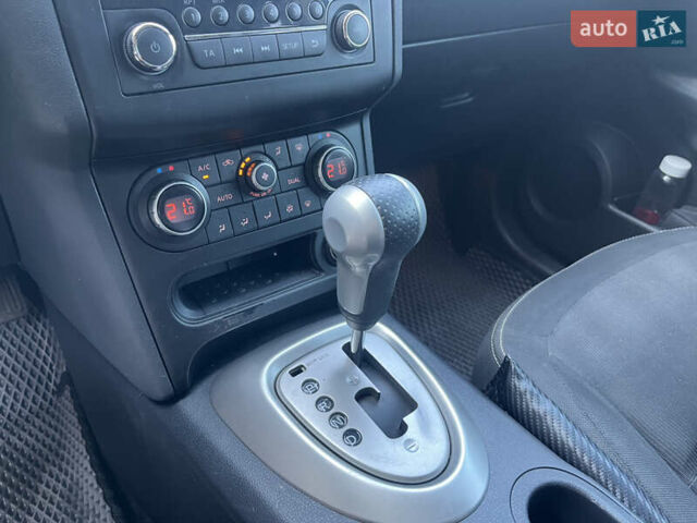 Серый Ниссан Кашкай, объемом двигателя 2 л и пробегом 98 тыс. км за 10900 $, фото 14 на Automoto.ua