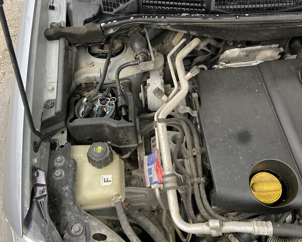 Серый Ниссан Кашкай, объемом двигателя 2 л и пробегом 262 тыс. км за 11200 $, фото 39 на Automoto.ua