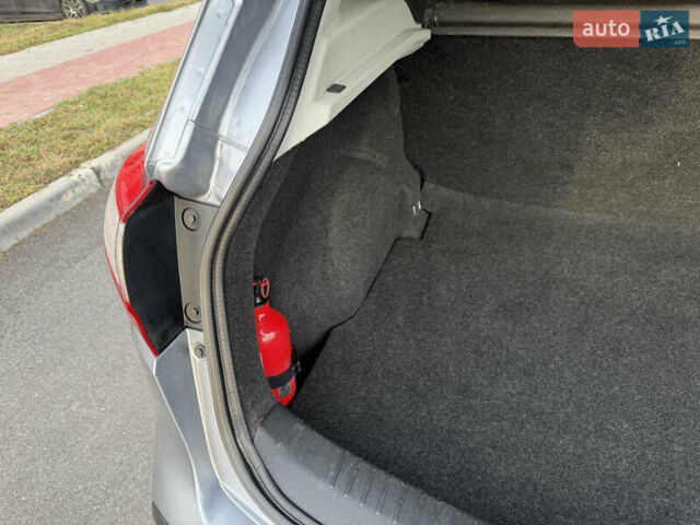 Сірий Ніссан Кашкай, об'ємом двигуна 1.6 л та пробігом 185 тис. км за 11799 $, фото 27 на Automoto.ua