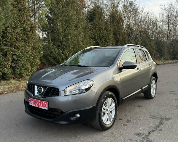 Серый Ниссан Кашкай, объемом двигателя 2 л и пробегом 242 тыс. км за 12550 $, фото 13 на Automoto.ua