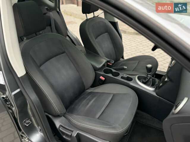 Серый Ниссан Кашкай, объемом двигателя 2 л и пробегом 260 тыс. км за 10999 $, фото 24 на Automoto.ua