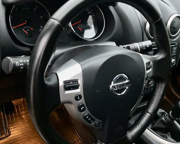 Серый Ниссан Кашкай, объемом двигателя 1.5 л и пробегом 225 тыс. км за 11699 $, фото 25 на Automoto.ua