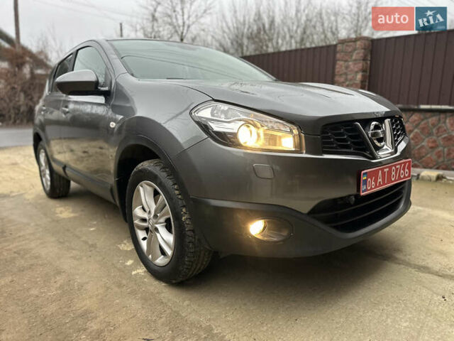 Сірий Ніссан Кашкай, об'ємом двигуна 0 л та пробігом 230 тис. км за 9900 $, фото 24 на Automoto.ua