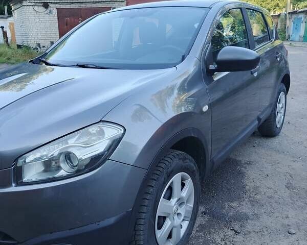 Сірий Ніссан Кашкай, об'ємом двигуна 1.5 л та пробігом 225 тис. км за 9500 $, фото 11 на Automoto.ua