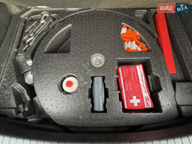 Сірий Ніссан Кашкай, об'ємом двигуна 1.6 л та пробігом 185 тис. км за 11799 $, фото 38 на Automoto.ua