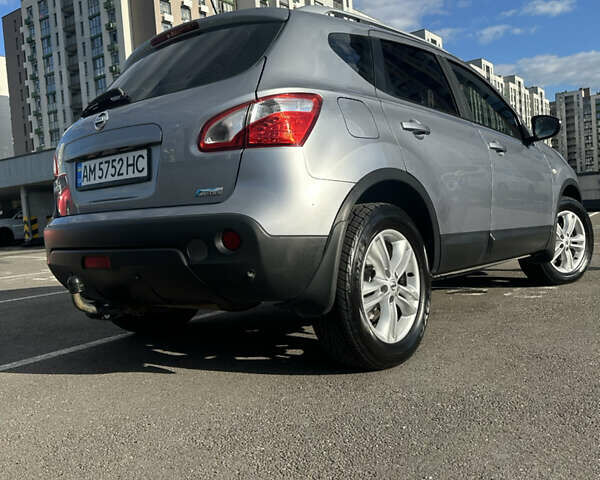 Серый Ниссан Кашкай, объемом двигателя 1.5 л и пробегом 220 тыс. км за 9600 $, фото 11 на Automoto.ua