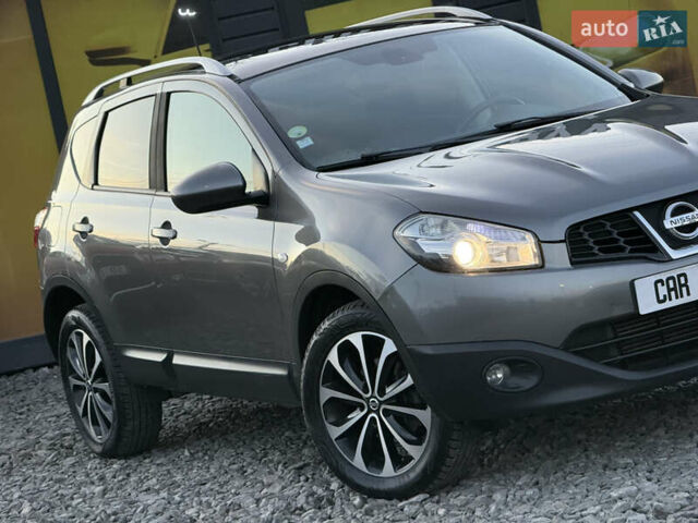 Сірий Ніссан Кашкай, об'ємом двигуна 1.6 л та пробігом 250 тис. км за 10700 $, фото 8 на Automoto.ua