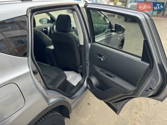 Серый Ниссан Кашкай, объемом двигателя 0 л и пробегом 232 тыс. км за 12200 $, фото 31 на Automoto.ua