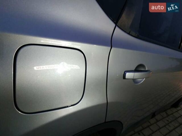 Сірий Ніссан Кашкай, об'ємом двигуна 1.5 л та пробігом 245 тис. км за 10500 $, фото 6 на Automoto.ua