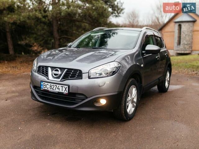 Сірий Ніссан Кашкай, об'ємом двигуна 1.46 л та пробігом 250 тис. км за 9666 $, фото 1 на Automoto.ua