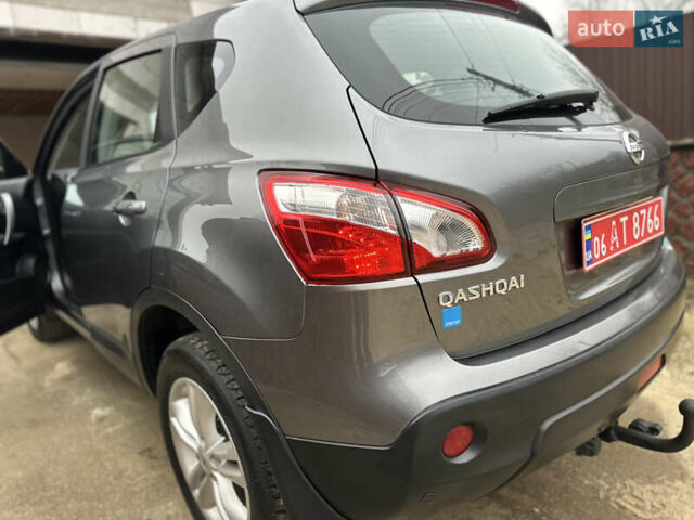 Сірий Ніссан Кашкай, об'ємом двигуна 0 л та пробігом 230 тис. км за 9900 $, фото 28 на Automoto.ua