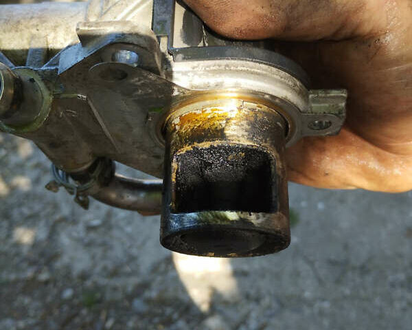 Сірий Ніссан Кашкай, об'ємом двигуна 1.5 л та пробігом 257 тис. км за 9950 $, фото 18 на Automoto.ua