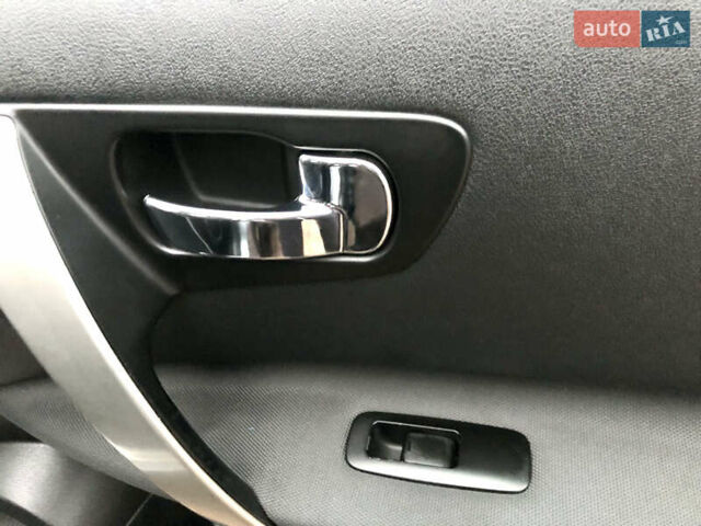 Серый Ниссан Кашкай, объемом двигателя 1.5 л и пробегом 225 тыс. км за 11699 $, фото 50 на Automoto.ua