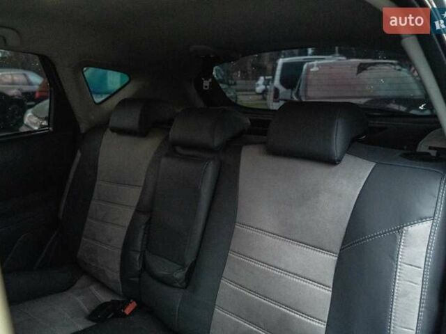 Серый Ниссан Кашкай, объемом двигателя 1.46 л и пробегом 324 тыс. км за 10500 $, фото 27 на Automoto.ua