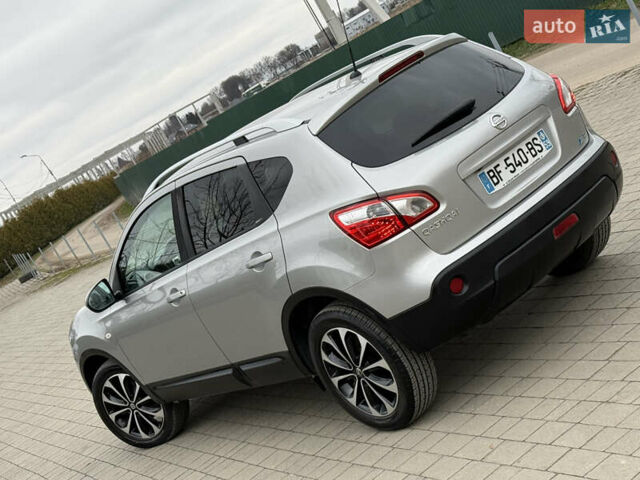 Серый Ниссан Кашкай, объемом двигателя 1.5 л и пробегом 220 тыс. км за 10400 $, фото 11 на Automoto.ua