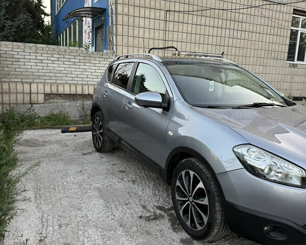 Серый Ниссан Кашкай, объемом двигателя 1.5 л и пробегом 220 тыс. км за 11200 $, фото 10 на Automoto.ua