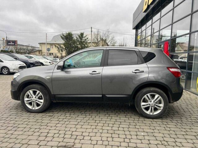 Серый Ниссан Кашкай, объемом двигателя 2 л и пробегом 260 тыс. км за 11500 $, фото 3 на Automoto.ua