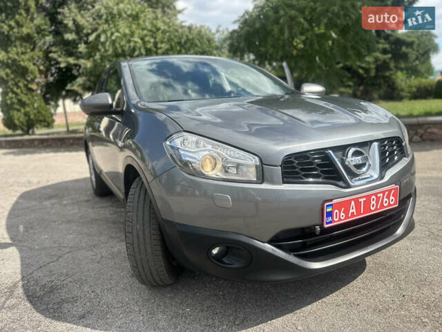 Серый Ниссан Кашкай, объемом двигателя 1.5 л и пробегом 230 тыс. км за 9900 $, фото 14 на Automoto.ua