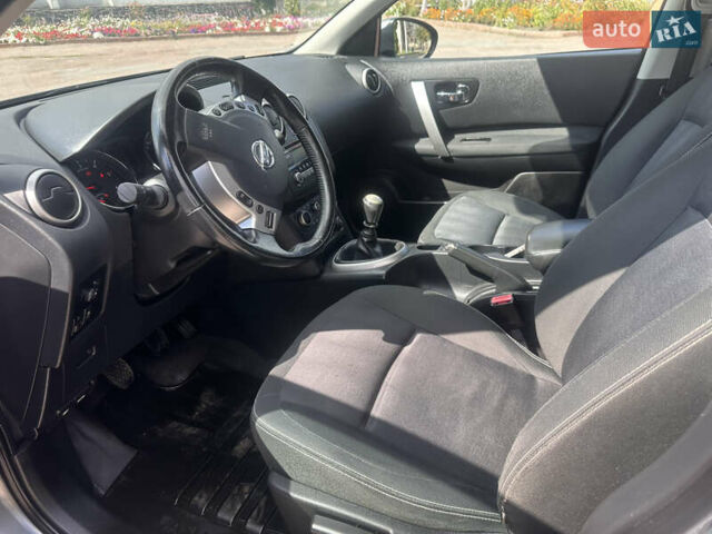 Серый Ниссан Кашкай, объемом двигателя 1.5 л и пробегом 230 тыс. км за 9900 $, фото 49 на Automoto.ua