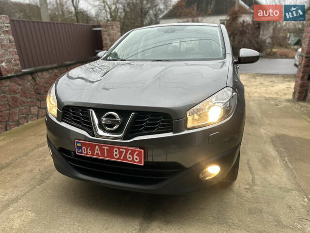 Сірий Ніссан Кашкай, об'ємом двигуна 0 л та пробігом 230 тис. км за 9900 $, фото 27 на Automoto.ua