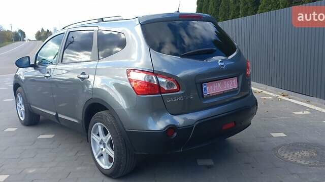 Серый Ниссан Кашкай, объемом двигателя 2 л и пробегом 250 тыс. км за 10800 $, фото 10 на Automoto.ua