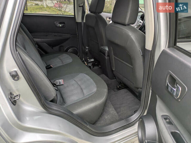 Серый Ниссан Кашкай, объемом двигателя 1.5 л и пробегом 231 тыс. км за 10500 $, фото 14 на Automoto.ua