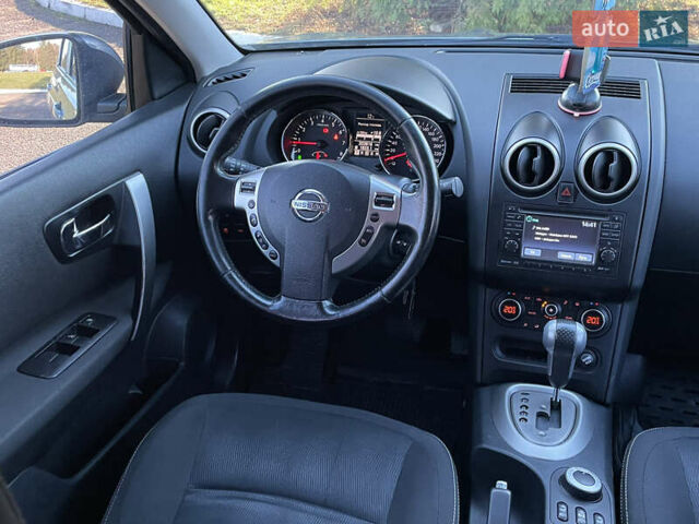 Сірий Ніссан Кашкай, об'ємом двигуна 2 л та пробігом 200 тис. км за 10450 $, фото 24 на Automoto.ua
