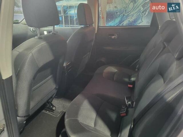 Серый Ниссан Кашкай, объемом двигателя 2 л и пробегом 220 тыс. км за 11500 $, фото 11 на Automoto.ua