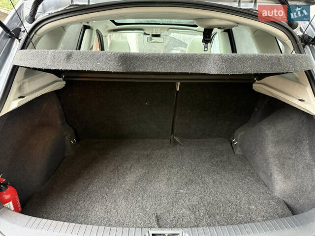 Серый Ниссан Кашкай, объемом двигателя 2 л и пробегом 253 тыс. км за 11750 $, фото 79 на Automoto.ua