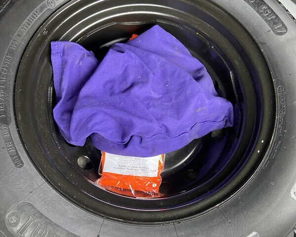 Серый Ниссан Кашкай, объемом двигателя 2 л и пробегом 262 тыс. км за 11200 $, фото 32 на Automoto.ua