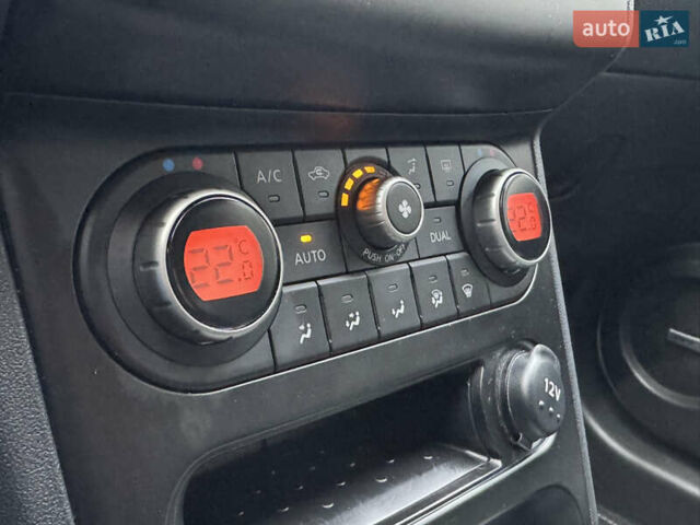 Ніссан Кашкай 2011 у Житомирі на Automoto.ua Сірий Ніссан Кашкай, об'ємом двигуна 1.5 л та пробігом 197 тис. км за 10777 $, фото 41 на Automoto.ua