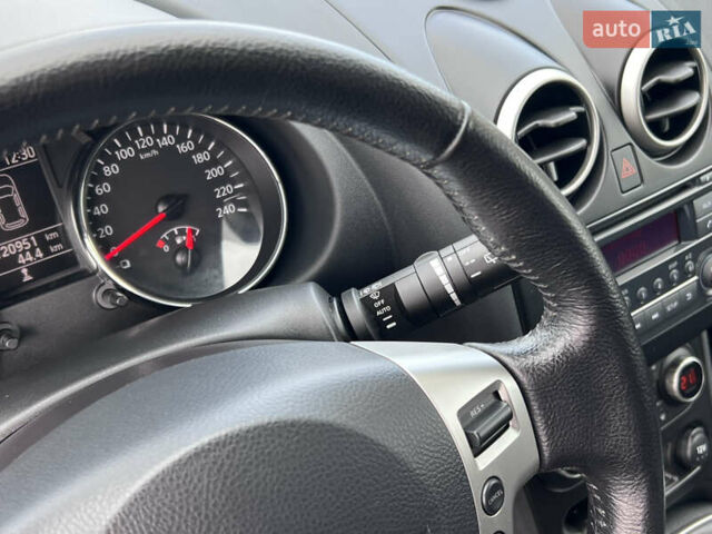 Сірий Ніссан Кашкай, об'ємом двигуна 1.5 л та пробігом 120 тис. км за 11990 $, фото 15 на Automoto.ua