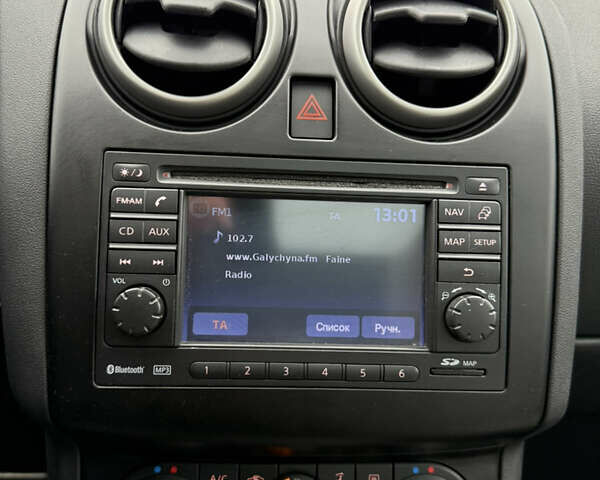 Серый Ниссан Кашкай, объемом двигателя 2 л и пробегом 253 тыс. км за 11750 $, фото 63 на Automoto.ua